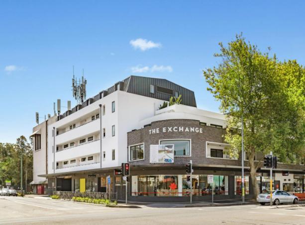 Private, Local Living In Mascot, Airport Guest house Sydney